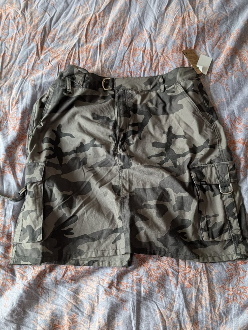 Vans camo pencil cargo skirt